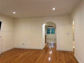 641 Zamora Ave in Coral Gables, FL - Building Photo - Building Photo