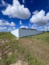 1150 Norge Ct in La Belle, FL - Building Photo - Building Photo