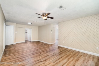 1895 Sugar Ln in Mims, FL - Building Photo - Building Photo
