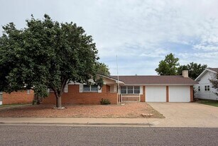 3916 Boulder Ave in Odessa, TX - Building Photo