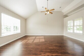 3064 Ace Wintermeyer Dr in La Vergne, TN - Building Photo - Building Photo