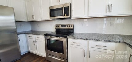 10422 Bradstreet Commons Way in Charlotte, NC - Building Photo - Building Photo