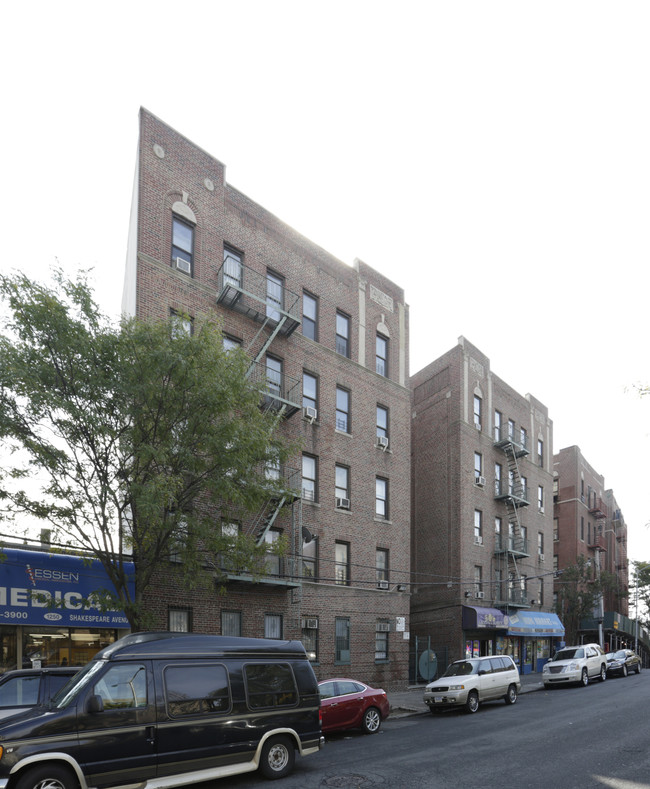 1246 Shakespeare Ave in Bronx, NY - Building Photo - Building Photo