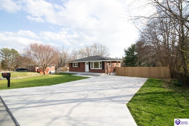 187 Manley Ave in Vine Grove, KY - Building Photo - Building Photo