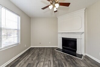 3392 Homeward Trail in Ellenwood, GA - Foto de edificio - Building Photo
