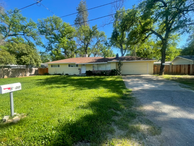 5900 Laguna Honda St in Redding, CA - Building Photo - Building Photo