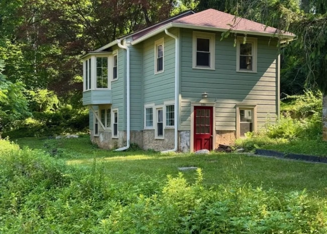 property at 20 Pleasant Grove Rd