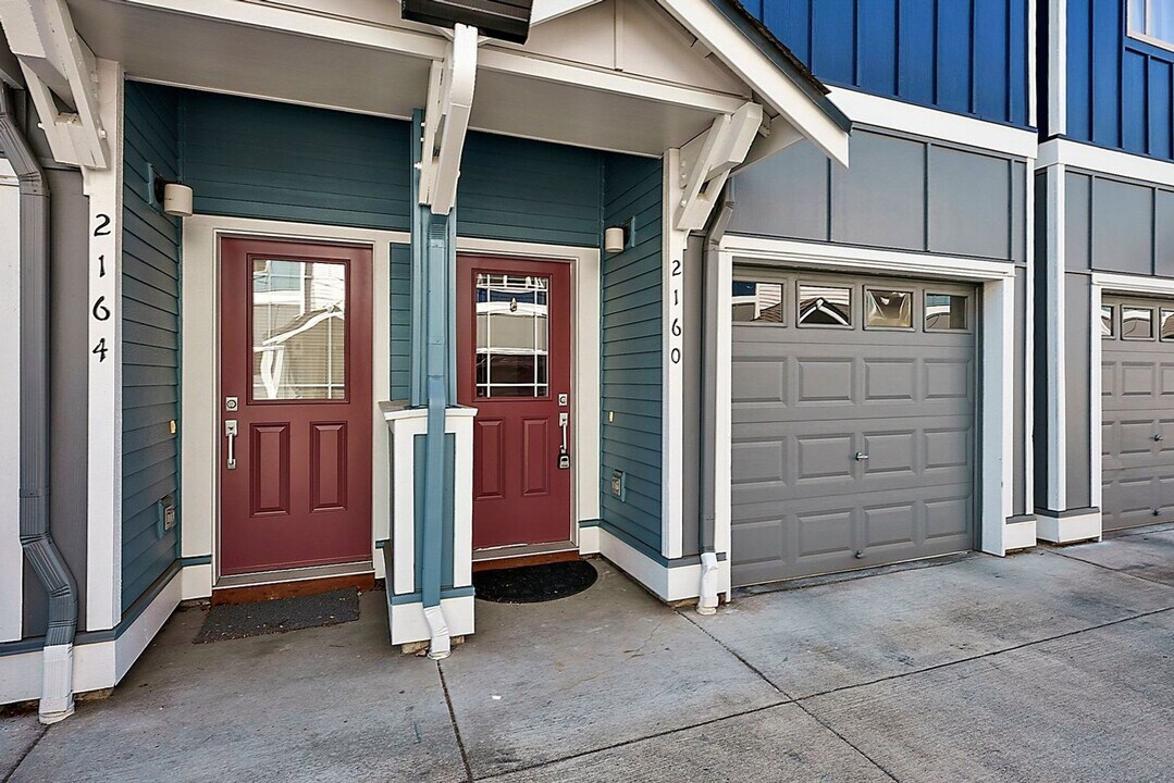 2160 Yakima Ct in Tacoma, WA - Building Photo