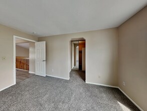 17776 E Bethany Dr in Aurora, CO - Building Photo - Building Photo