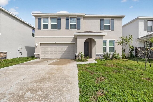 2546 Warren Acrs Blvd in Wesley Chapel, FL - Building Photo - Building Photo
