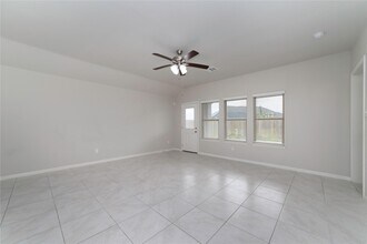 24422 Skytrail Dr in Katy, TX - Building Photo - Building Photo