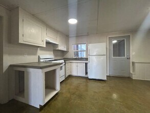 1101 S Washington Ave in Fayetteville, AR - Building Photo - Building Photo