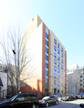 The 162nd St. Apartments in Bronx, NY - Foto de edificio - Building Photo