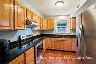 725 Bellows Ave in Falmouth, VA - Building Photo - Building Photo