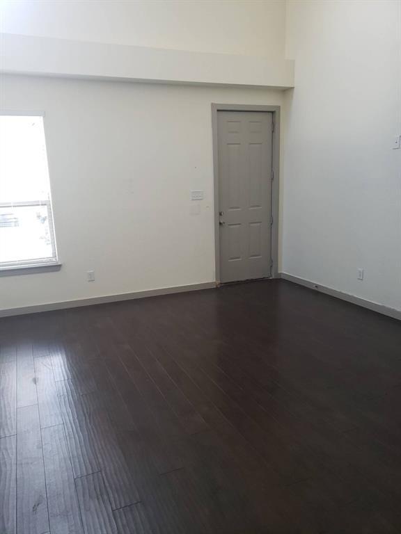 3601 Valley Vista Dr-Unit -101 in Hurst, TX - Building Photo - Building Photo