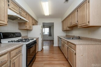 2902 Madaline Dr in Avenel, NJ - Building Photo - Building Photo