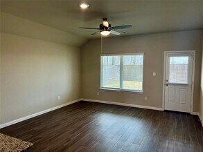 5334 Briana Dee Dr in Rosharon, TX - Building Photo - Building Photo