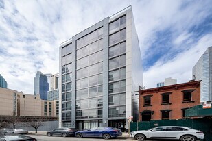 Arcadia 27 in Long Island City, NY - Building Photo