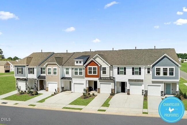 property at 24 Hyacinth Ln