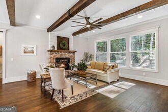 6 Whisper Pl in Marble Hill, GA - Foto de edificio - Building Photo