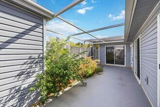 3300 Loveland Blvd in Port Charlotte, FL - Building Photo - Building Photo