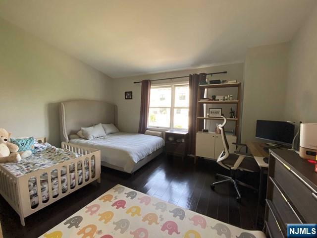 144 Panorama Dr in Edgewater, NJ - Building Photo - Building Photo