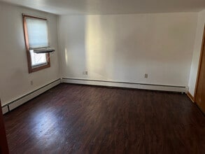 85 Delafield St in Poughkeepsie, NY - Building Photo - Building Photo