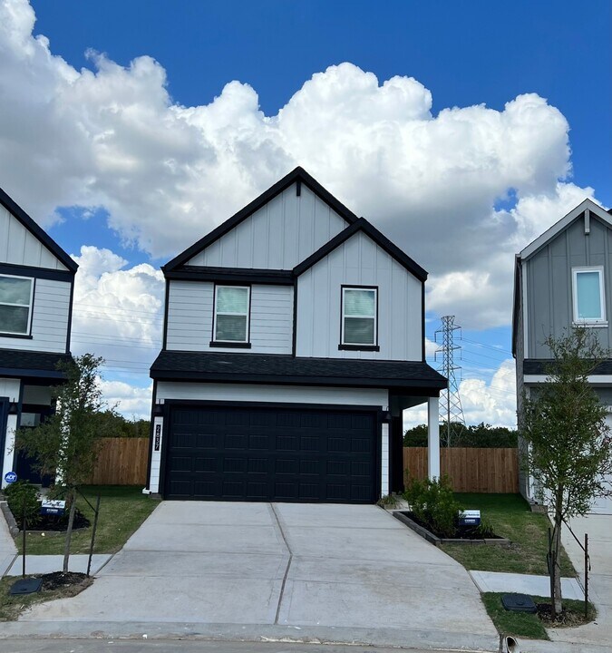 2837 Lisburn Ter Ln in Houston, TX - Foto de edificio