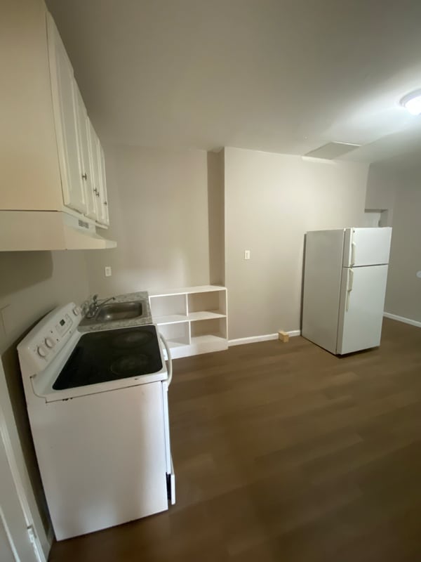 445 Albany Ave in Hartford, CT - Building Photo - Building Photo