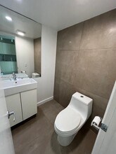 7125 Bonita Dr in Miami Beach, FL - Building Photo - Building Photo