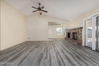 6850 W Cholla St in Peoria, AZ - Building Photo - Building Photo