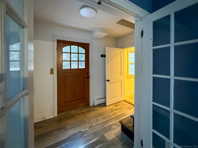 2 Maple Ln in New Fairfield, CT - Building Photo - Building Photo