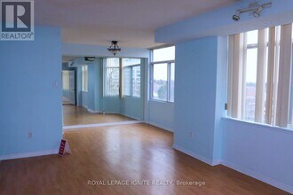 88-488 Alton Towers Cir in Toronto, ON - Building Photo - Building Photo