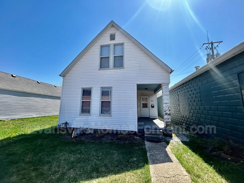 15 E Morgan Ave in Evansville, IN - Building Photo