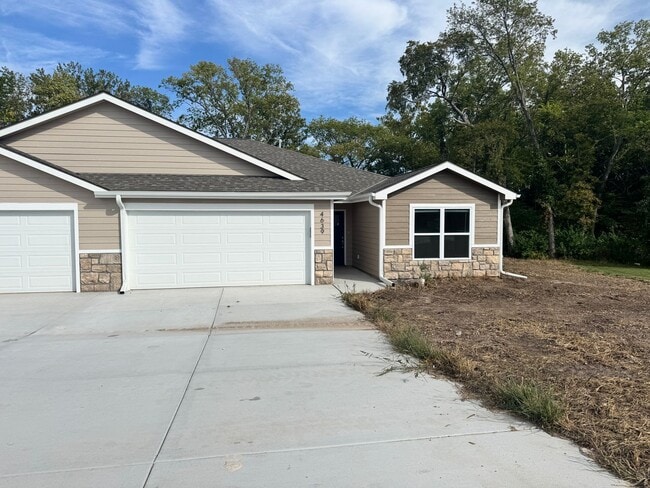 4639 Pierce Dr in Manhattan, KS - Building Photo - Building Photo