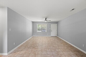 124 Summerlin Ln in Holly Ridge, NC - Building Photo - Building Photo