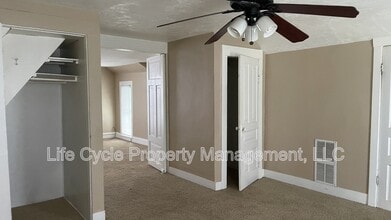 1004 Chatham St NW in Grand Rapids, MI - Building Photo - Building Photo