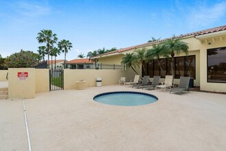 1480 Windorah Way in Royal Palm Beach, FL - Building Photo - Building Photo