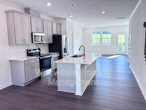 2300 Oakwood Mdws Ct in Raleigh, NC - Building Photo - Building Photo