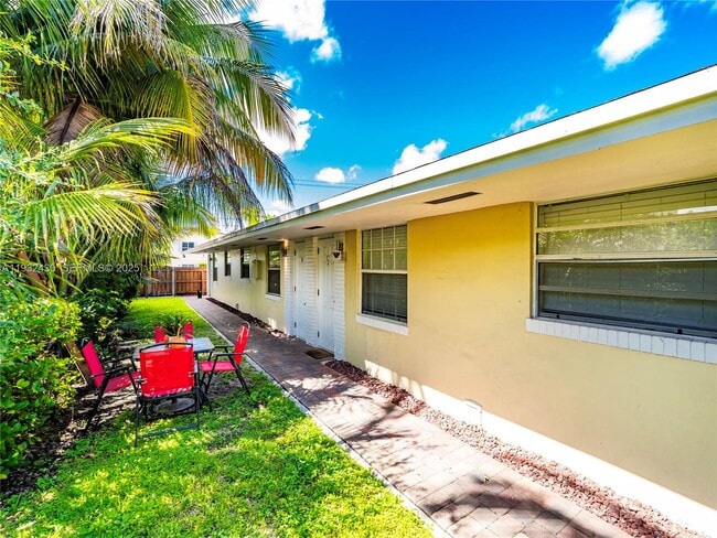 property at 2020 Miami Rd