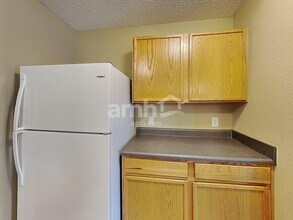 14397 Cuppola Dr in Noblesville, IN - Foto de edificio - Building Photo
