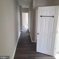 566 Sentner St photo'