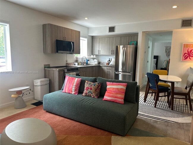 property at 165 NW 39th St