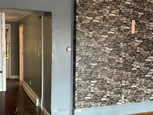 12 High St, Unit 2 in Malden, MA - Foto de edificio - Building Photo