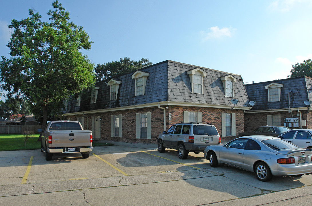 4725 Yale St in Metairie, LA - Building Photo