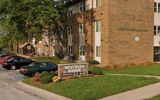 205 40th St Dr SE in Cedar Rapids, IA - Building Photo