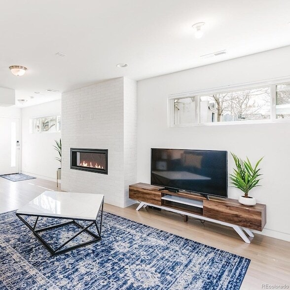 3437 Lawrence St in Denver, CO - Building Photo - Building Photo