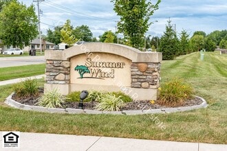 6031 Melan Cove in Fort Wayne, IN - Building Photo - Building Photo