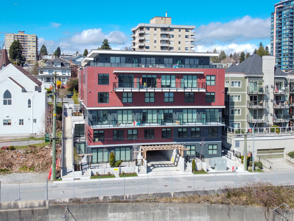 Irving Living in New Westminster, BC - Building Photo