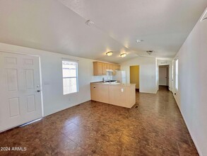 303 S Recker Rd in Mesa, AZ - Building Photo - Building Photo